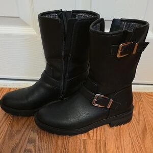 Kelly & Katie Black Textured Ankle Boots